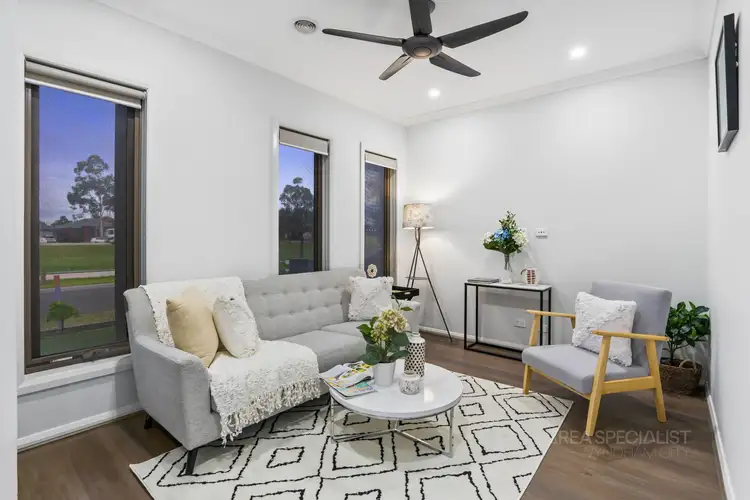 Fourth view of Homely house listing, 10 Arizona Crescent, Tarneit VIC 3029