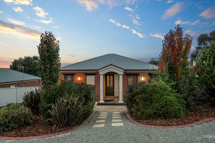 Main view of Homely house listing, 5 Timberview Terrace, Kangaroo Flat VIC 3555