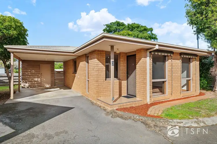 Main view of Homely unit listing, 9/9 Crusoe Road, Kangaroo Flat VIC 3555