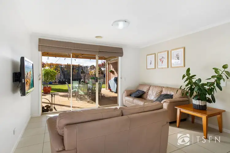 Fifth view of Homely house listing, 18 Alexander Close, Strathfieldsaye VIC 3551