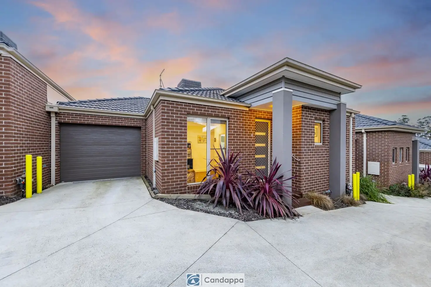 Main view of Homely unit listing, 3/12 Park View Road, Drouin VIC 3818