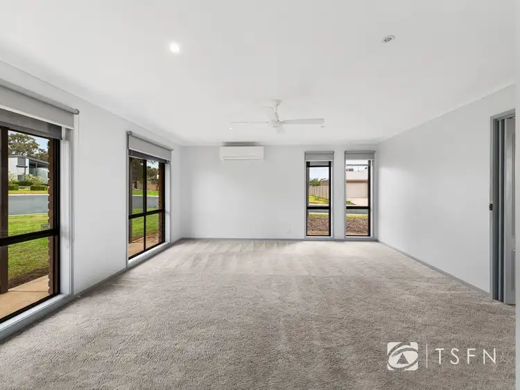 Second view of Homely house listing, 24 Nabilla Crescent, Strathdale VIC 3550