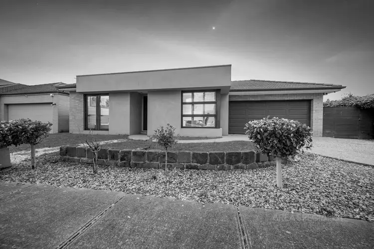 33 Moorookyle Avenue, Tarneit VIC 3029