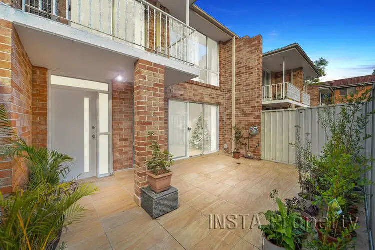 8/19 Dellwood Street, Bankstown NSW 2200