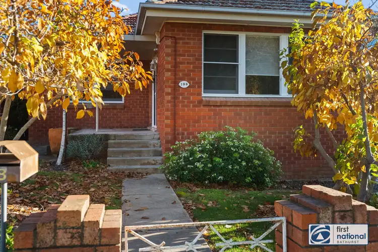 198 Rocket Street, Bathurst NSW 2795