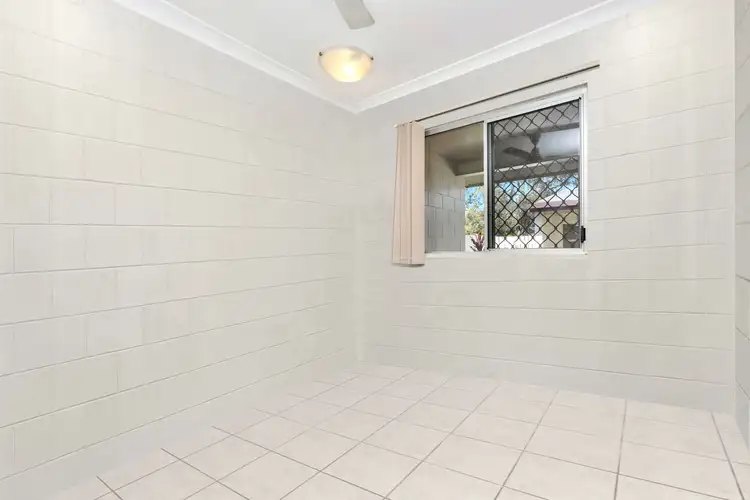 Fifth view of Homely unit listing, 3/14 Regent Street, Hyde Park QLD 4812