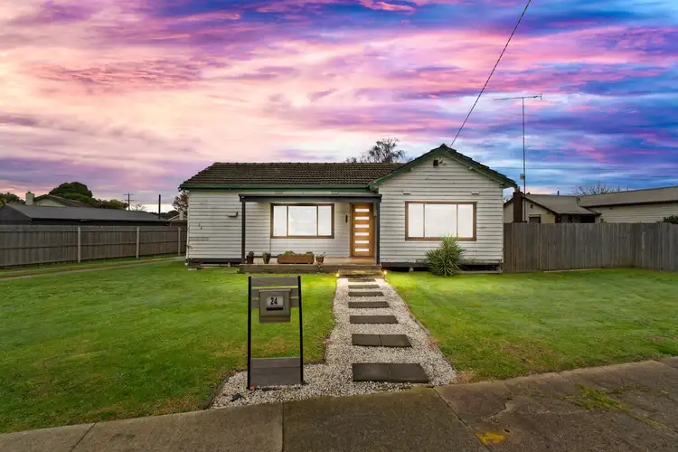 24 Pollock Avenue, Traralgon VIC 3844
