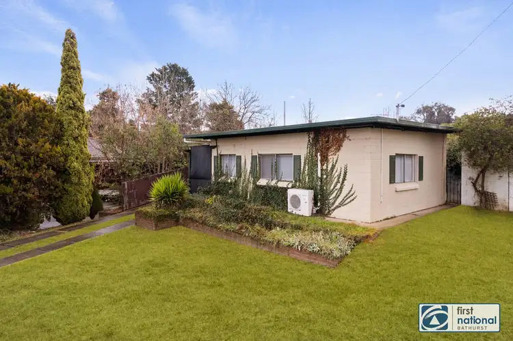 42 Boyd Street, Bathurst NSW 2795