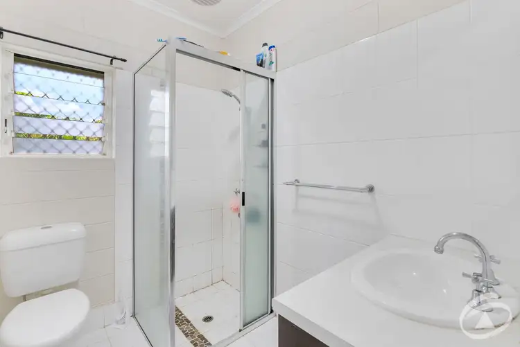 Sixth view of Homely unit listing, 2/4 Farmer Street, Edmonton QLD 4869