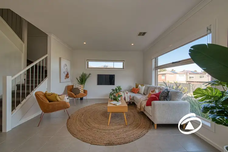 40/23 Atlantic Drive, Pakenham VIC 3810