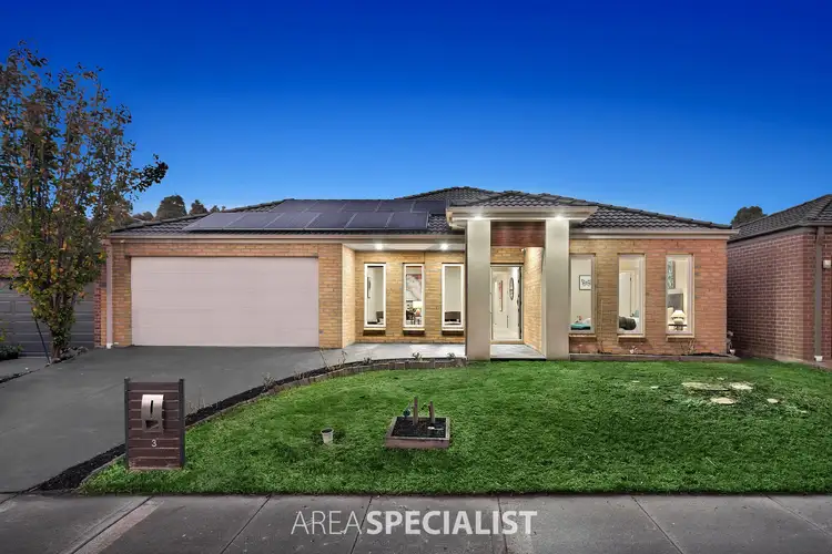 3 Willowdale Drive, Cranbourne North VIC 3977