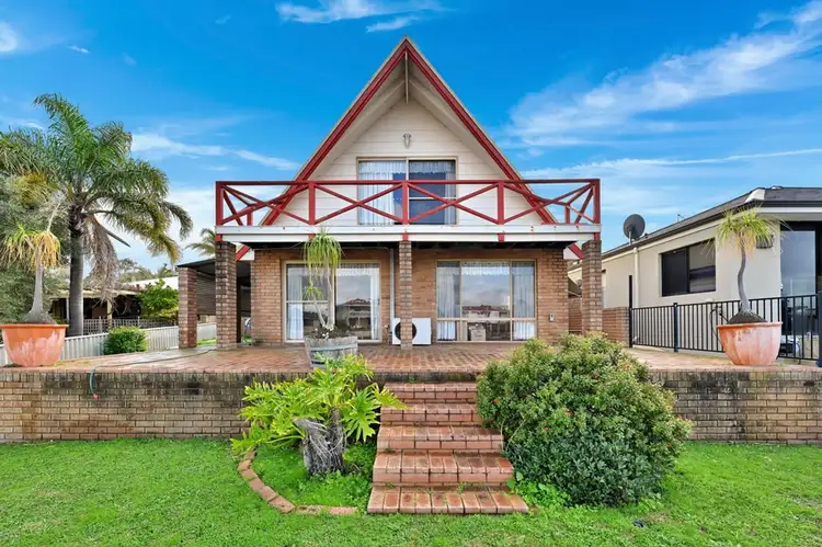 Second view of Homely house listing, 105 Allambi Way, South Yunderup WA 6208