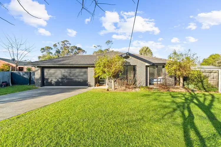 6 Railway Street, Cowwarr VIC 3857