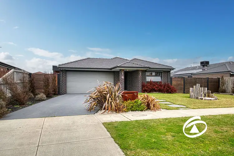 19 Camellia Drive, Bunyip VIC 3815