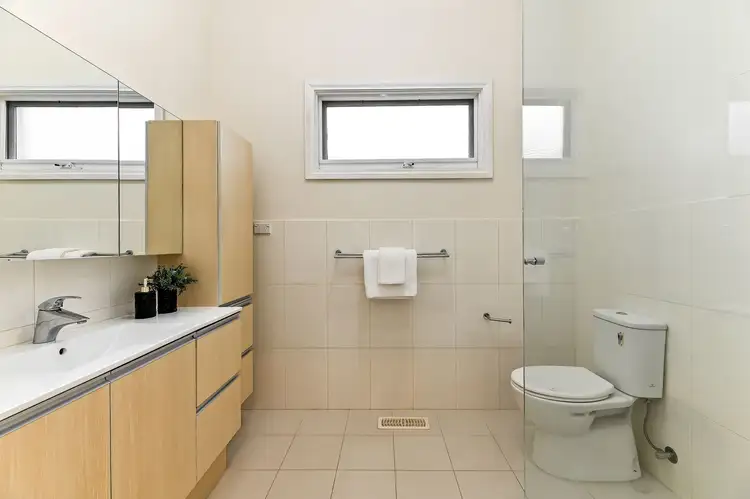 Fifth view of Homely house listing, 1 Wildoer Drive, Aspendale Gardens VIC 3195
