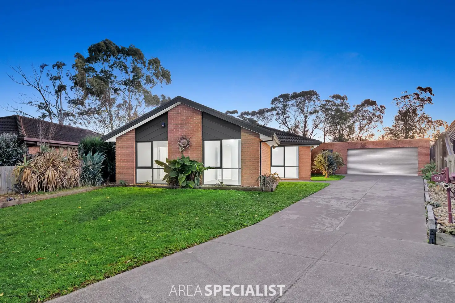 Main view of Homely house listing, 13 Medinah Rise, Hampton Park VIC 3976