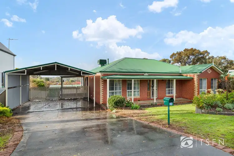 34 Browning Street, Kangaroo Flat VIC 3555