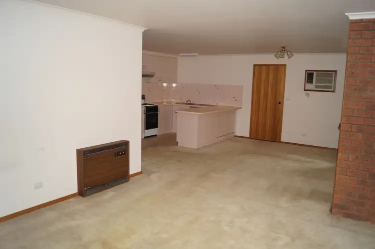 Fifth view of Homely unit listing, 2/4 Madeline Street, Numurkah VIC 3636