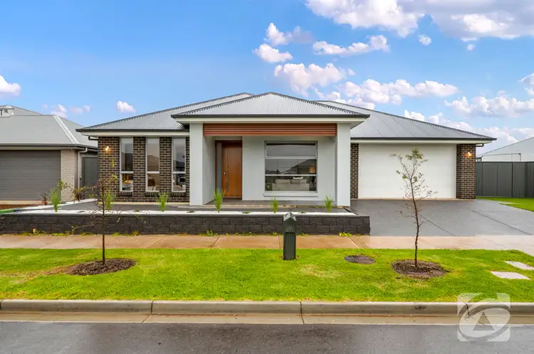 4 Marchant Trail, Via Riverlea Park, Buckland Park SA 5120