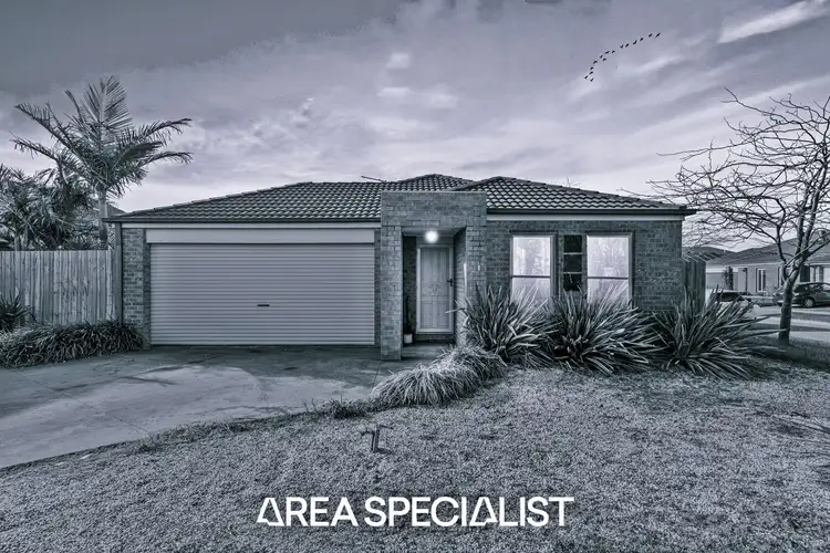 12 Red Gum Circuit, Pakenham VIC 3810