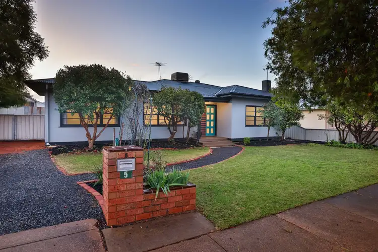 Second view of Homely house listing, 5 Baylee Avenue, Mildura VIC 3500