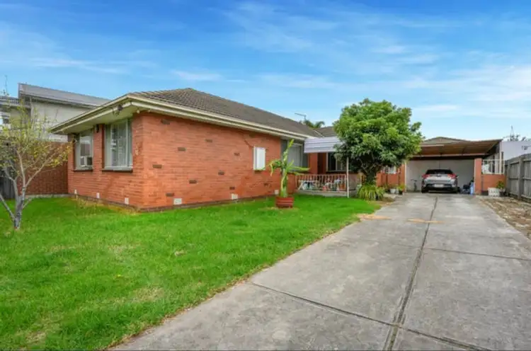 Main view of Homely house listing, 17 Stradbroke Drive, St Albans VIC 3021
