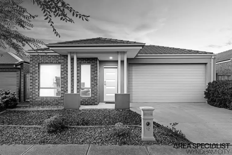 12 Arabella Circuit, Point Cook VIC 3030