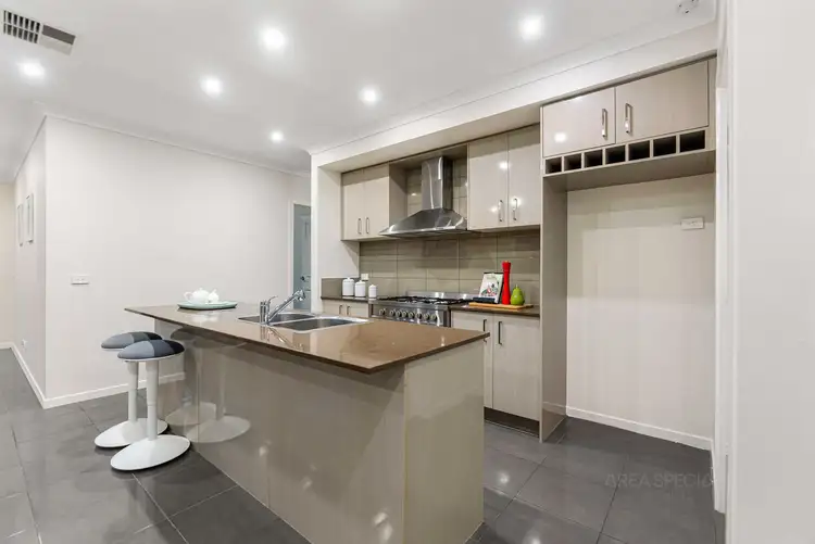 Sixth view of Homely house listing, 40 Glenfern Circuit, Truganina VIC 3029