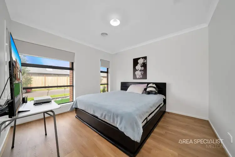 Fourth view of Homely house listing, 66 Gilfillan Circuit, Thornhill Park VIC 3335