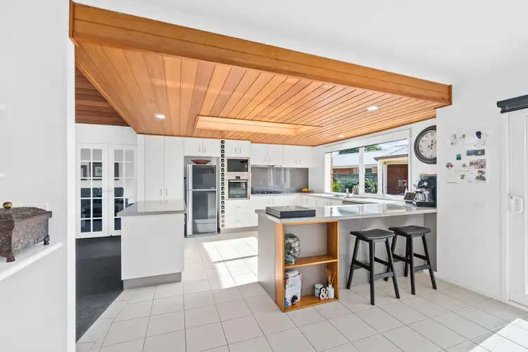 Fifth view of Homely house listing, 9 Hammond Court, Traralgon VIC 3844