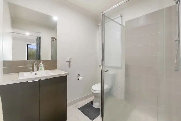 Fifth view of Homely house listing, 34 Indura Drive, Werribee VIC 3030