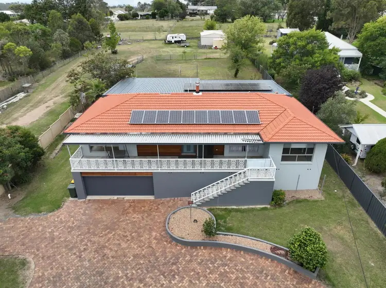123 Wood Street, Tenterfield NSW 2372