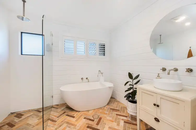 Third view of Homely villa listing, 1/23 Thompson Street, Long Jetty NSW 2261