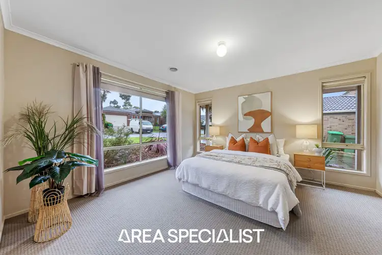 Fourth view of Homely house listing, 11 Lucerne Circuit, Pakenham VIC 3810