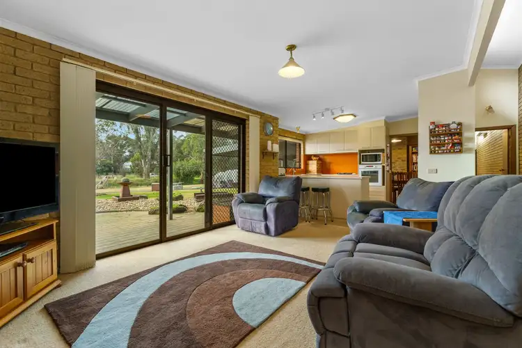 Fourth view of Homely house listing, 4 Karula Close, Kangaroo Flat VIC 3555