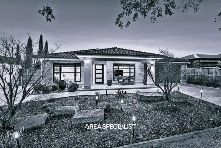 9 Collina Court, Langwarrin VIC 3910