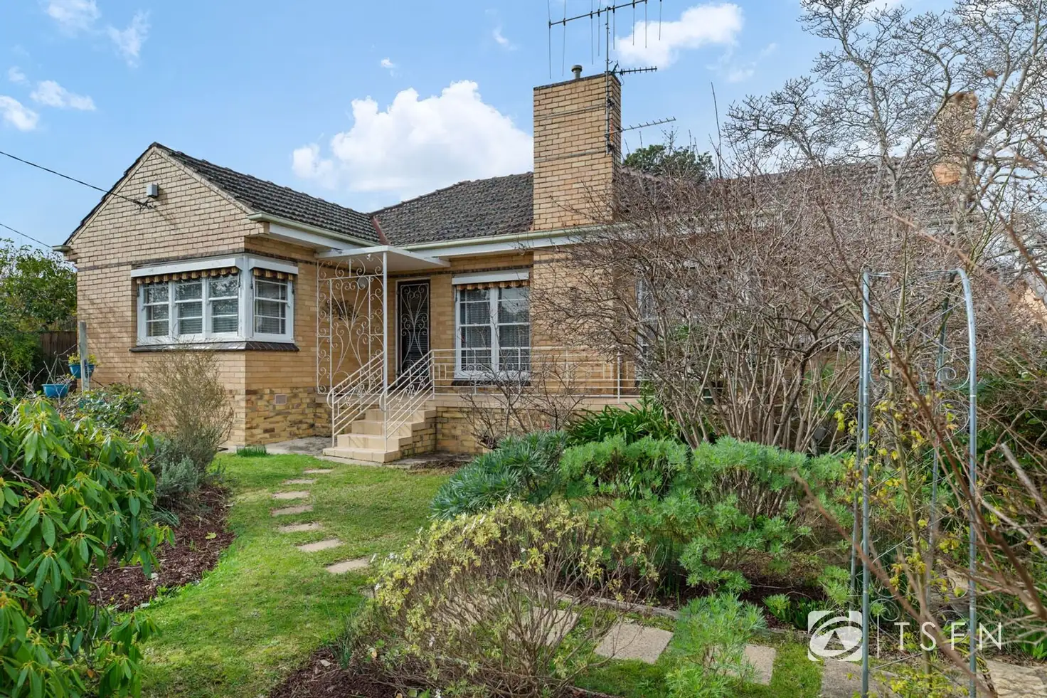 Main view of Homely house listing, 193 Neale Street, Flora Hill VIC 3550