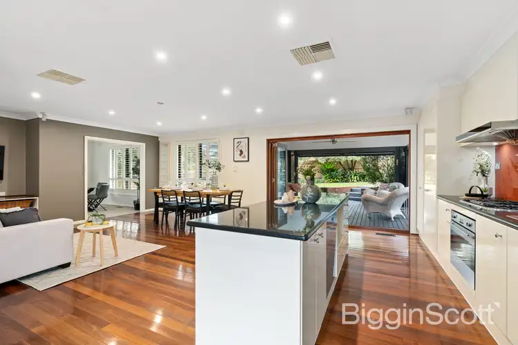 Sixth view of Homely house listing, 2 Inez Court, Doncaster VIC 3108