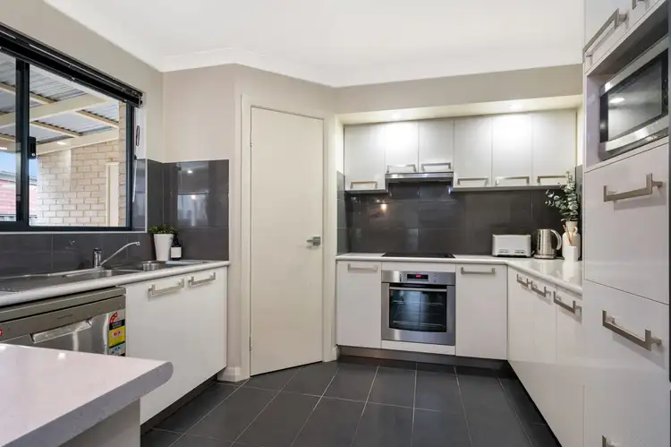 Sixth view of Homely townhouse listing, 2/6 Pikurta Way, Karlkurla WA 6430