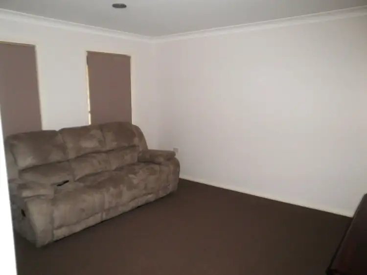 Seventh view of Homely house listing, 10 Layne Crescent, Chinchilla QLD 4413