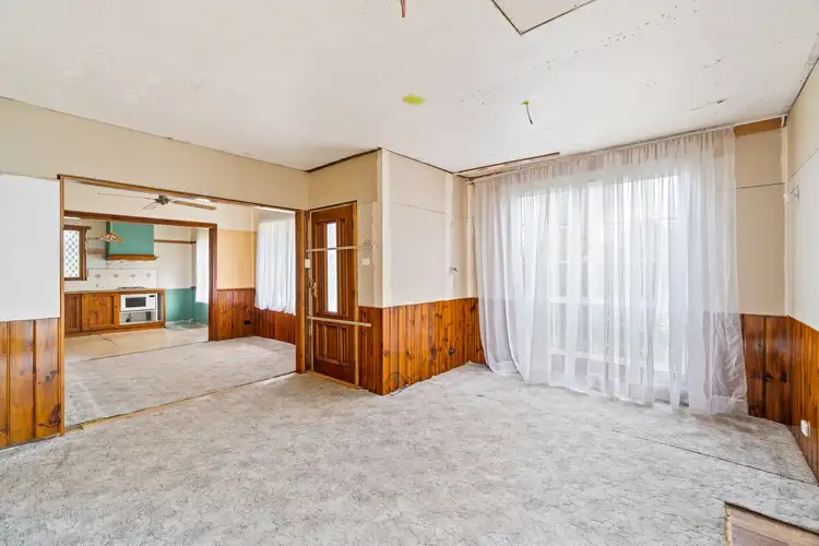 Fifth view of Homely house listing, 10 Stockdale Road, Traralgon VIC 3844