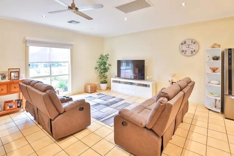 Fourth view of Homely townhouse listing, 2A Le Pedeleure Avenue, Mildura VIC 3500