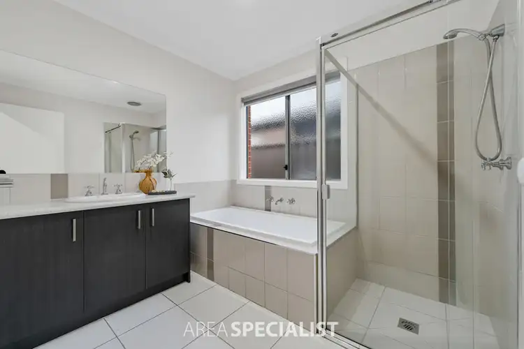 Fifth view of Homely house listing, 29 Beagle Street, Cranbourne East VIC 3977