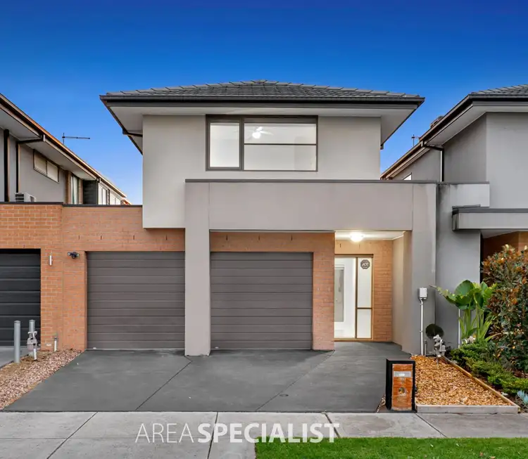 7 Carmichael Avenue, Cranbourne West VIC 3977