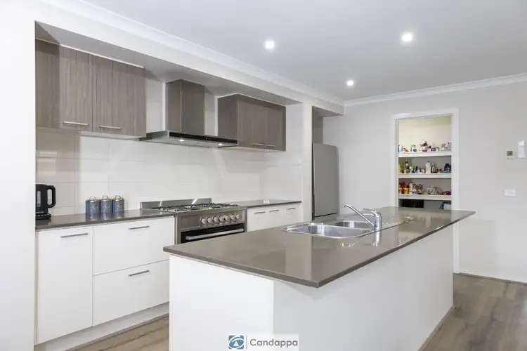 Fifth view of Homely house listing, 44 Timbertop Crescent, Drouin VIC 3818