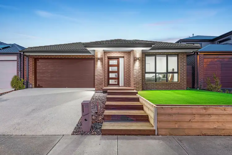 Main view of Homely house listing, 28 Wheelers Park Drive, Cranbourne North VIC 3977