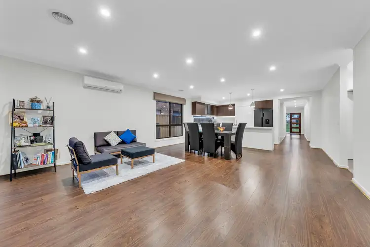 Fifth view of Homely house listing, 28 Wheelers Park Drive, Cranbourne North VIC 3977