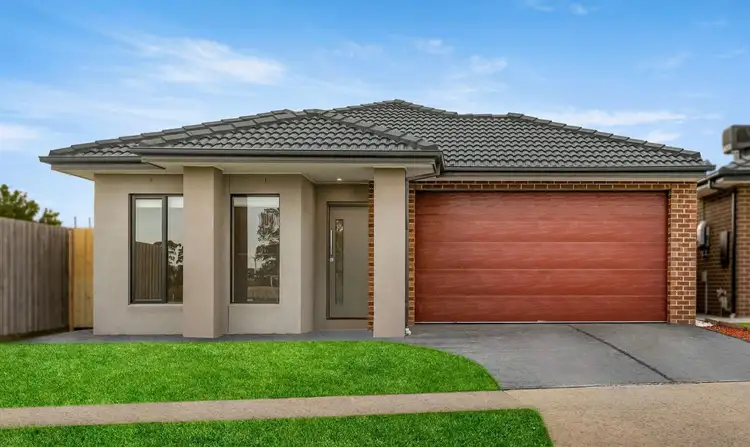 Main view of Homely house listing, 33 Nelson Street, Cranbourne East VIC 3977
