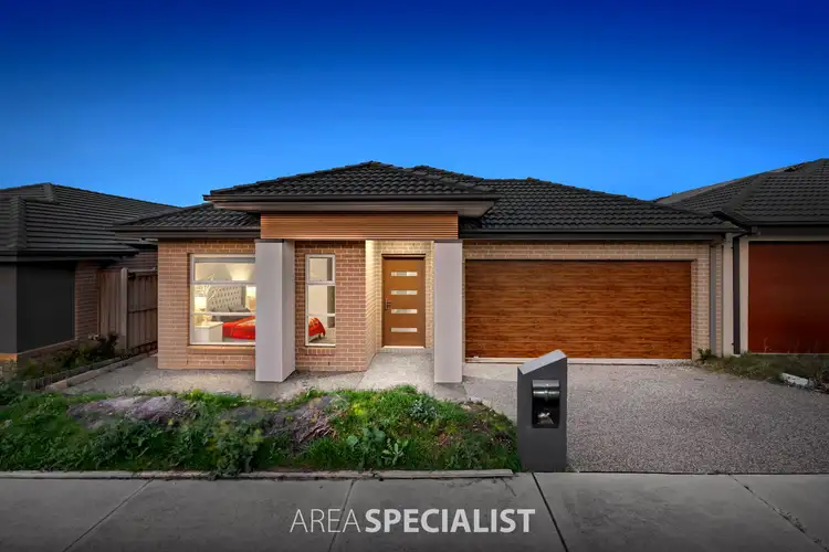 15 Gresall Street, Clyde North VIC 3978