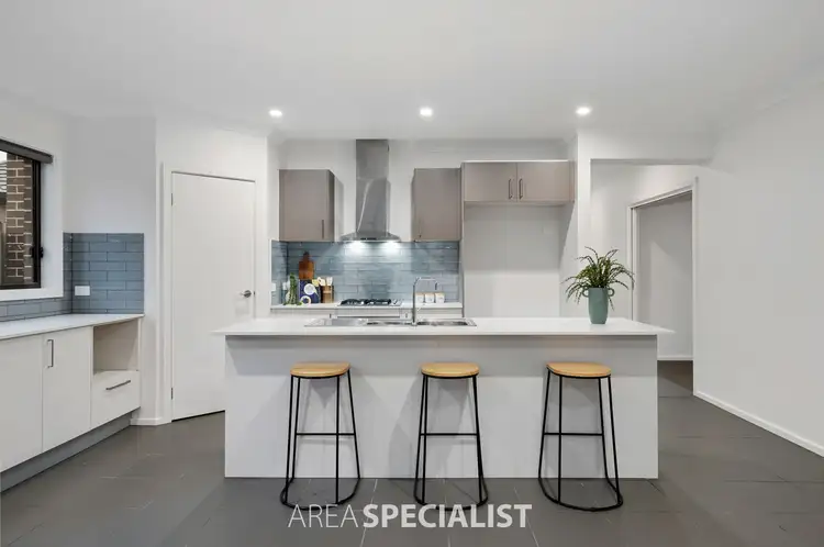 Fifth view of Homely house listing, 10 Pedro Street, Clyde North VIC 3978